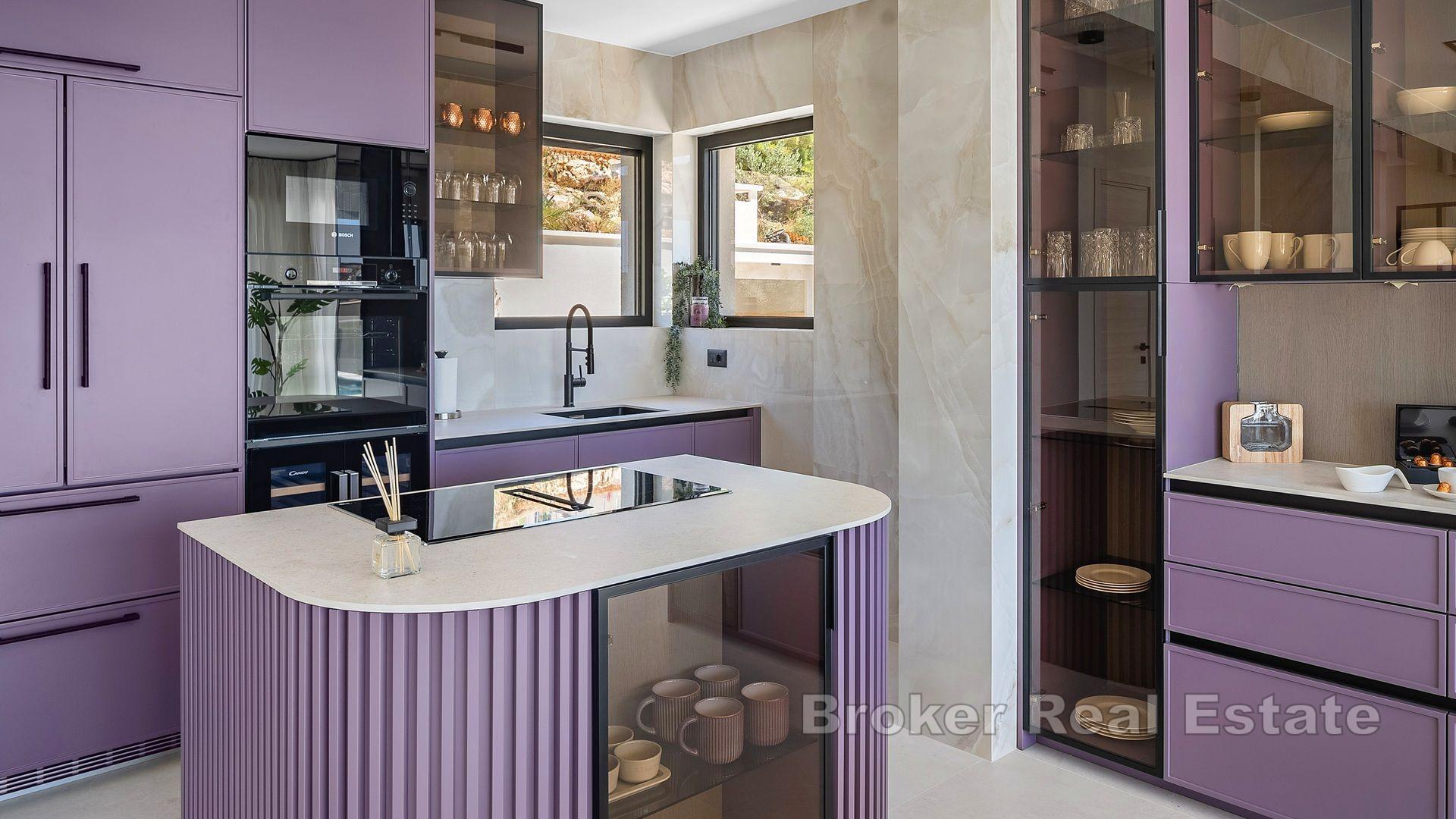 Exquisite Villa mit Panoramablick auf das Meer