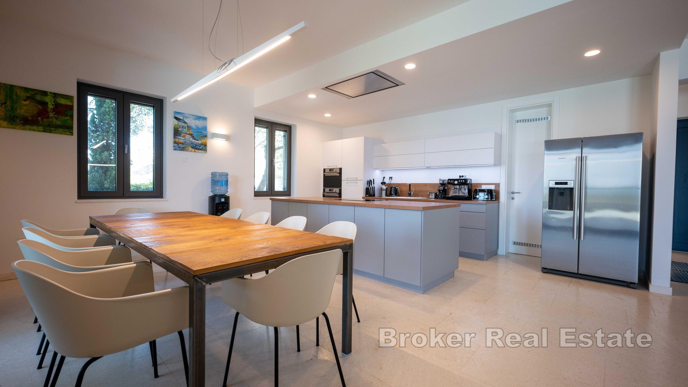 Willa śródziemnomorska w pierwszym rzędzie od morza