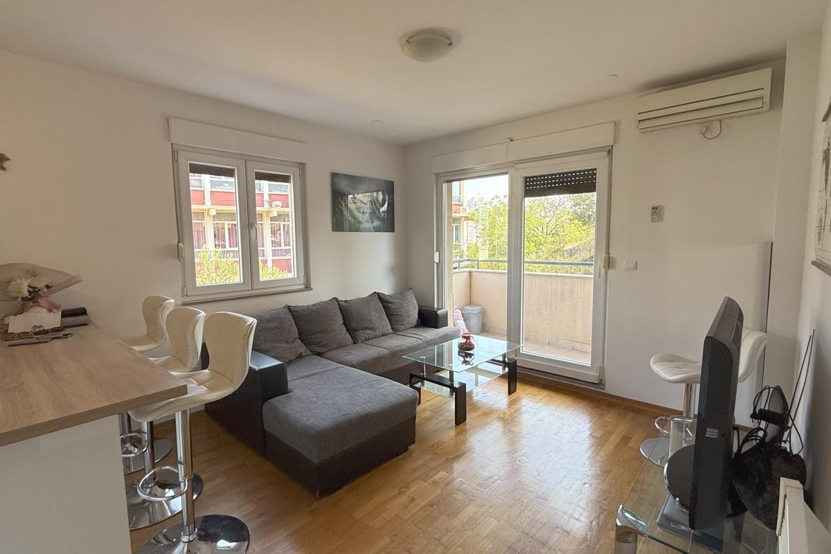 001-2022-469-Split-Kman-One-bedroom-apartment-in-a-quiet-location-for-sale