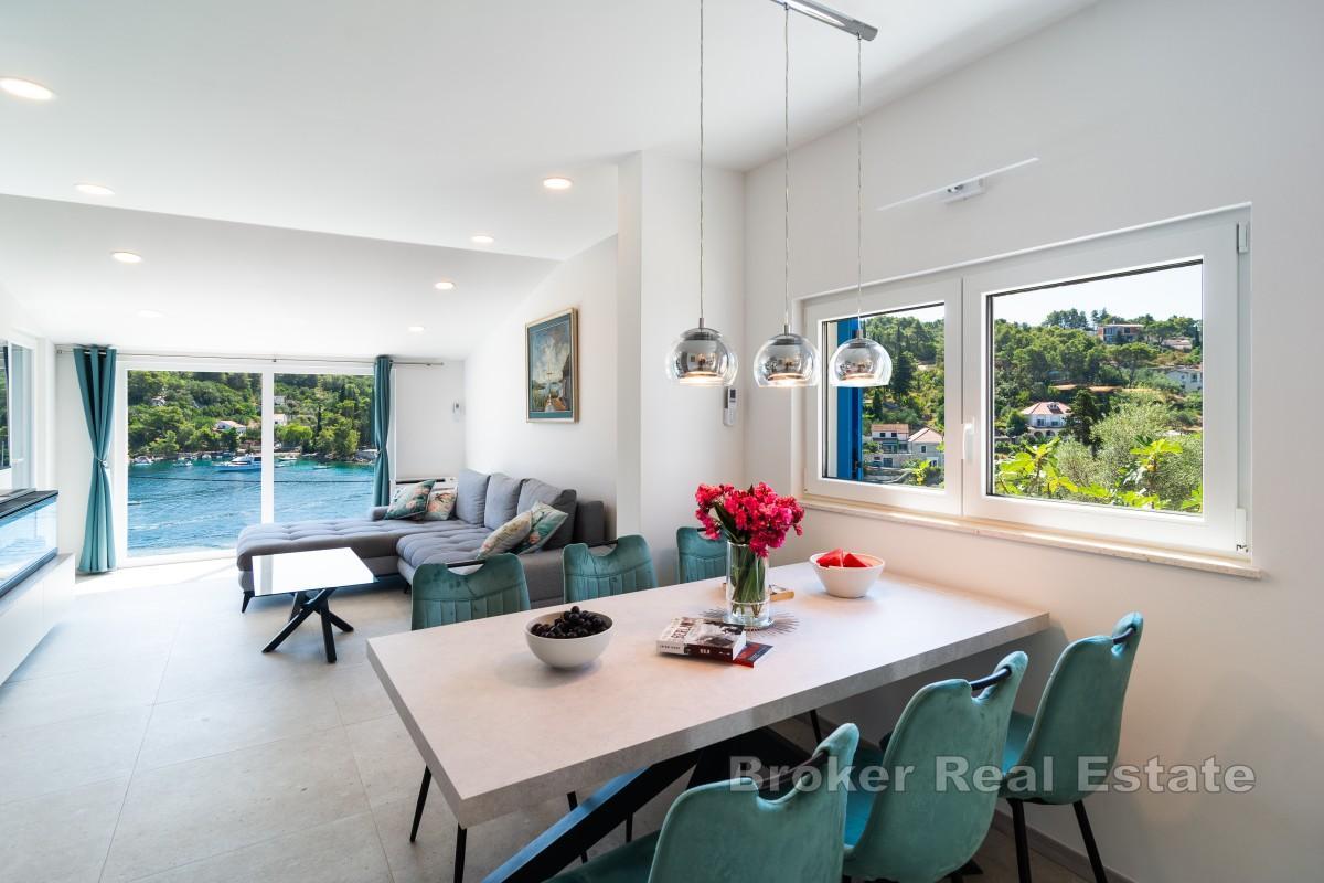 Dom w pierwszym rzędzie od morza