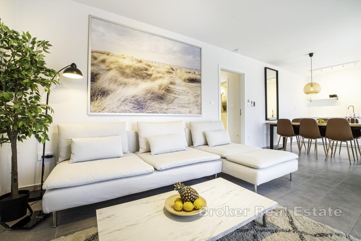 Maison moderne près de la plage