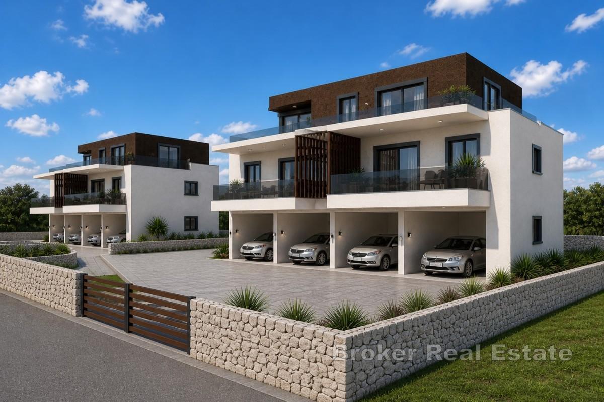 Moderno appartamento con due camere da letto e giardino privato