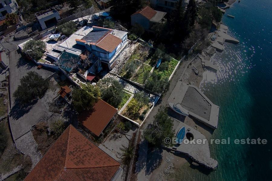 Rogoznica Bereich, exklusive Lage in der ersten Reihe zum Meer