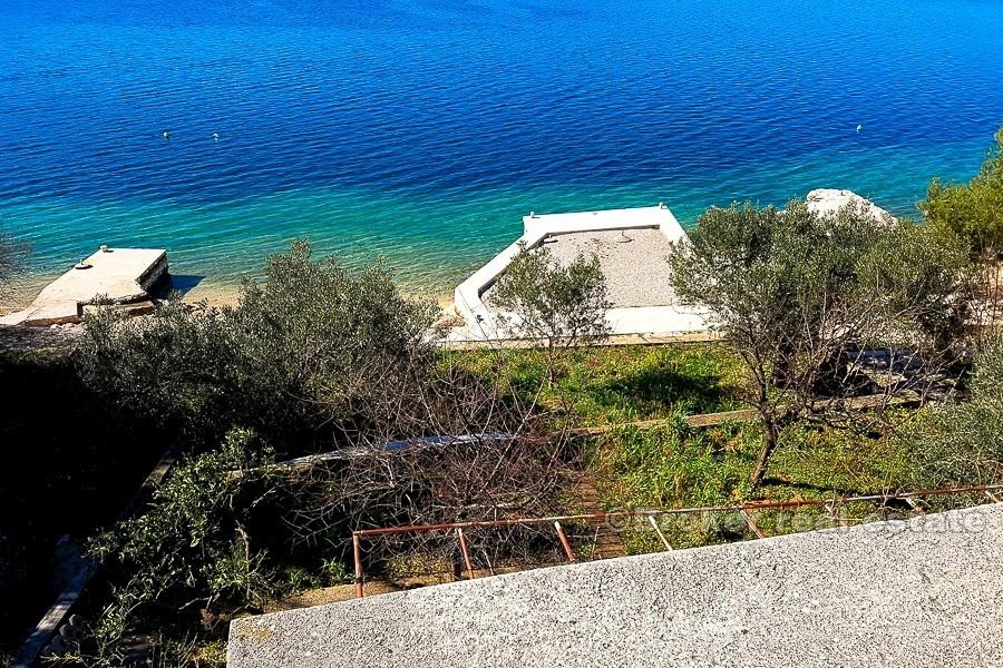 Rogoznica Bereich, exklusive Lage in der ersten Reihe zum Meer