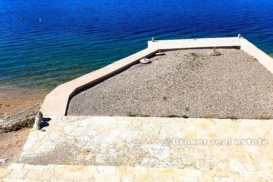 Rogoznica Bereich, exklusive Lage in der ersten Reihe zum Meer