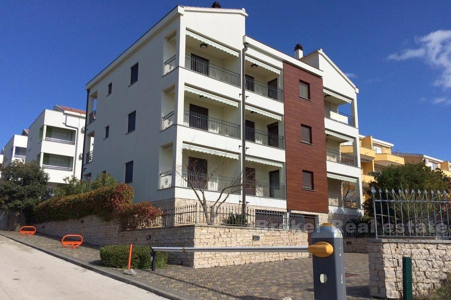 Zadar - Appartement au premier rang à la mer