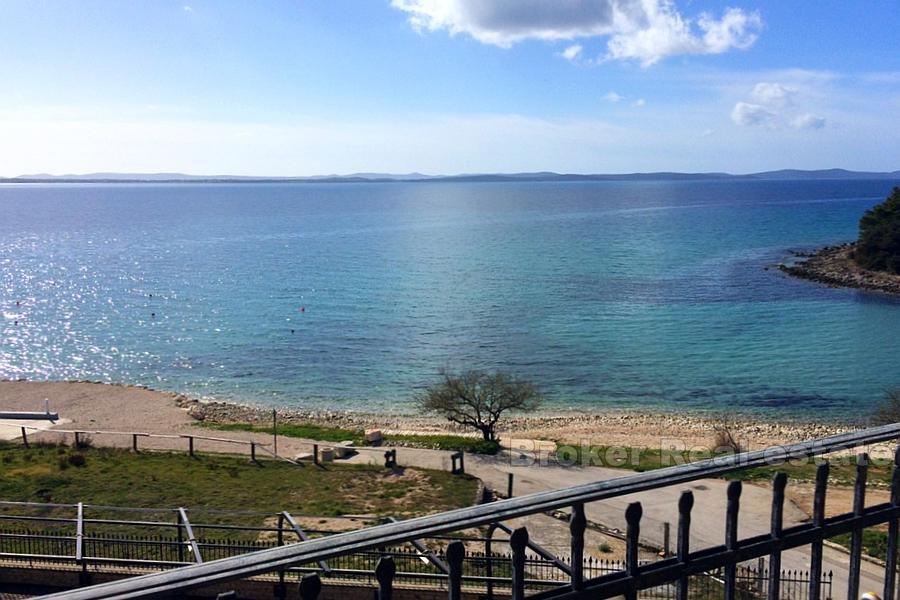 Zadar - Apartment in erster Reihe zum Meer
