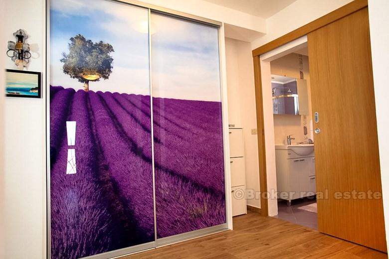 Rogoznica - Family villa with swimming pool and open sea view