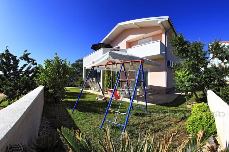 Zadar - Jolie maison près de la mer