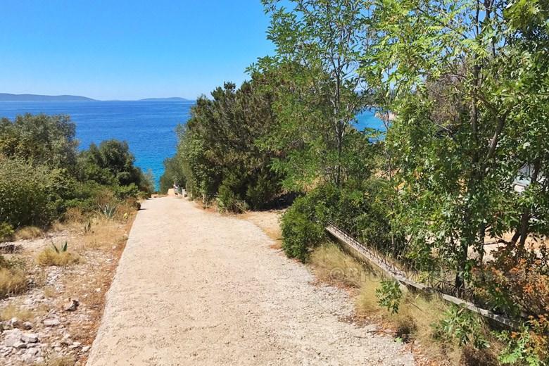 Ciovo - Atrakcyjna działka budowlana