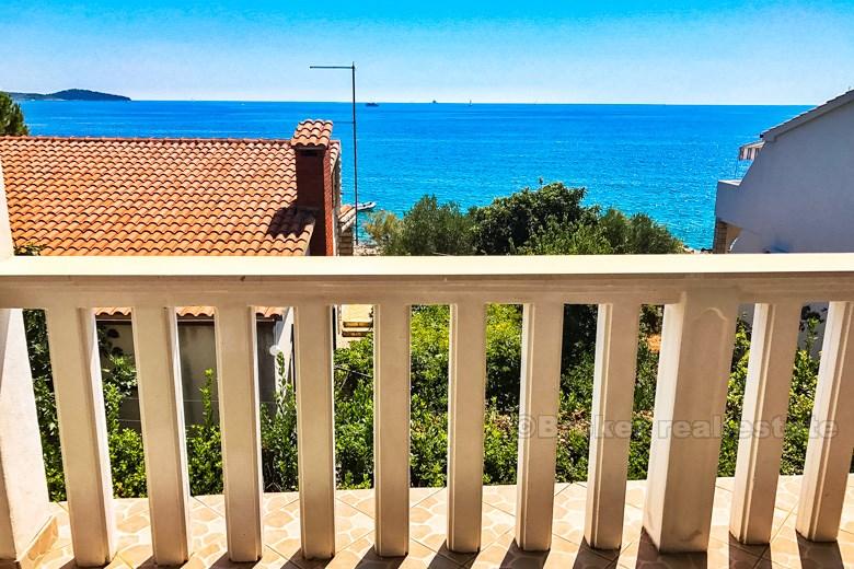 Rogoznica - Dům ve dvou patrech s výhledem na moře