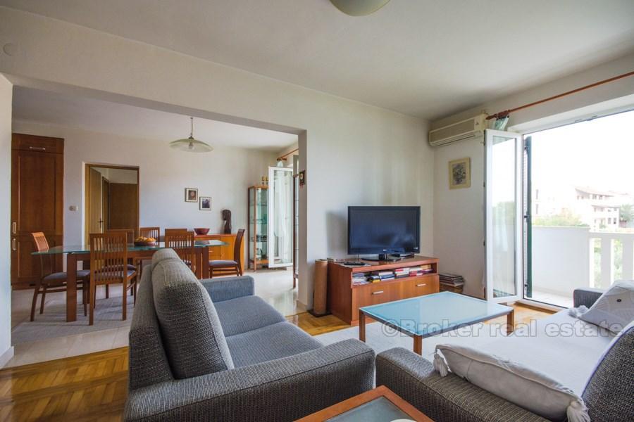 Island of Brac - Spacious 4-bedroom apartment