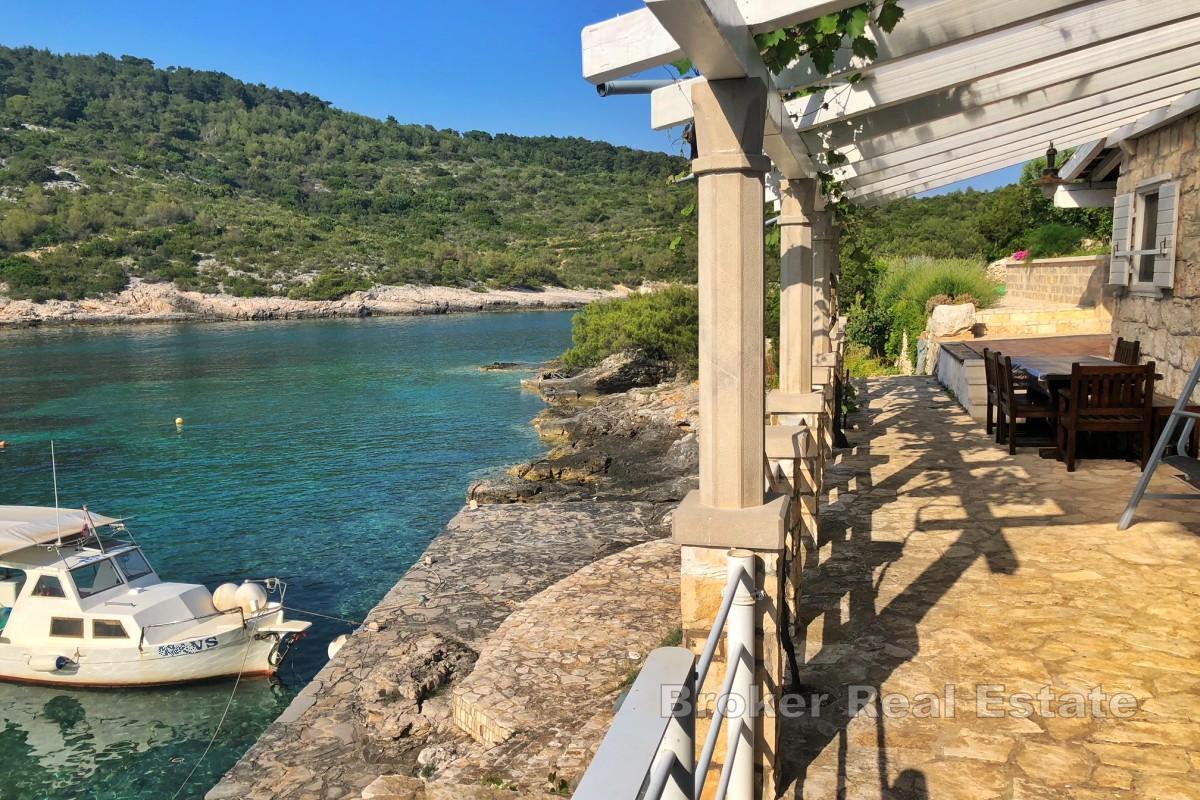 Vis - Exceptionell fastighet vid havet