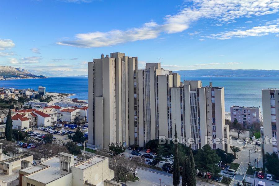 Split, Trstenik - Apartament z trzema sypialniami, widok na morze