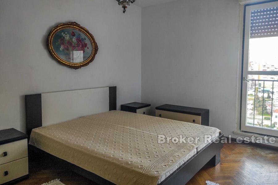 Split, Trstenik - Apartament z trzema sypialniami, widok na morze