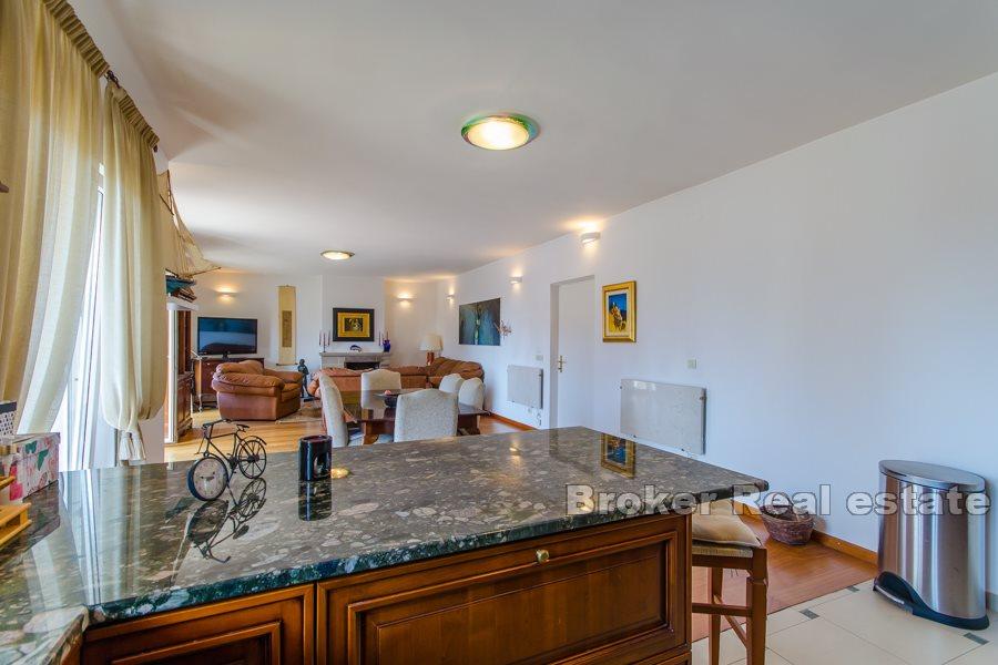 Split - Meje, trojizbový byt