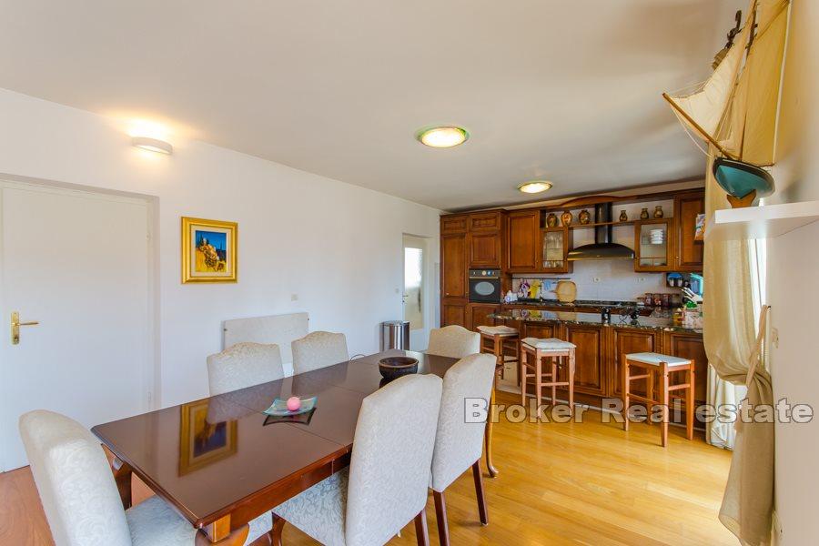 Split - Meje, trojizbový byt