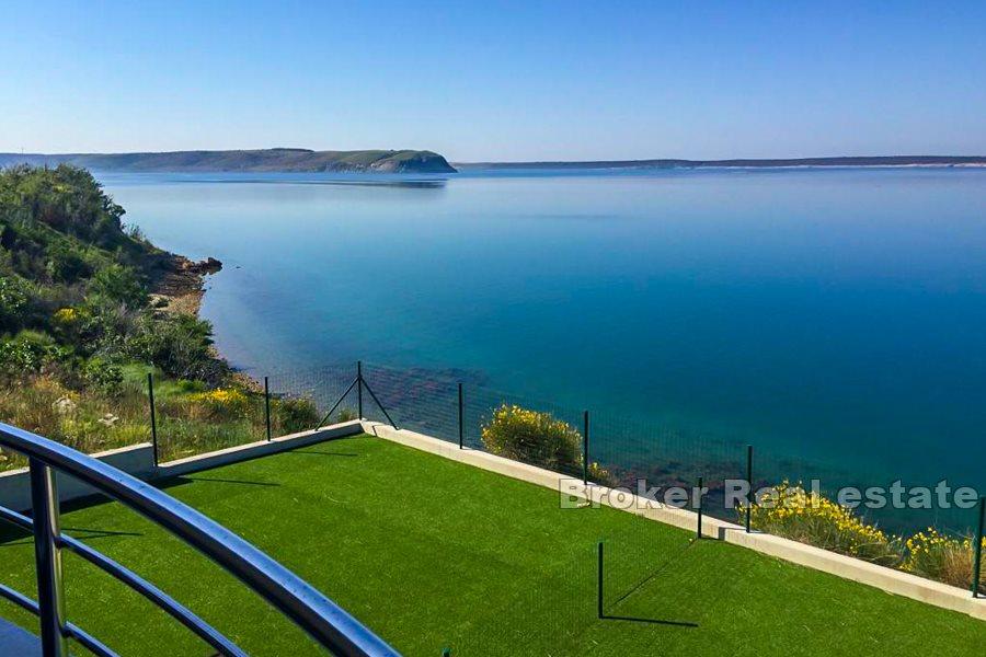 Zadar - Nowoczesne mieszkanie dwupoziomowe, nad brzegiem morza