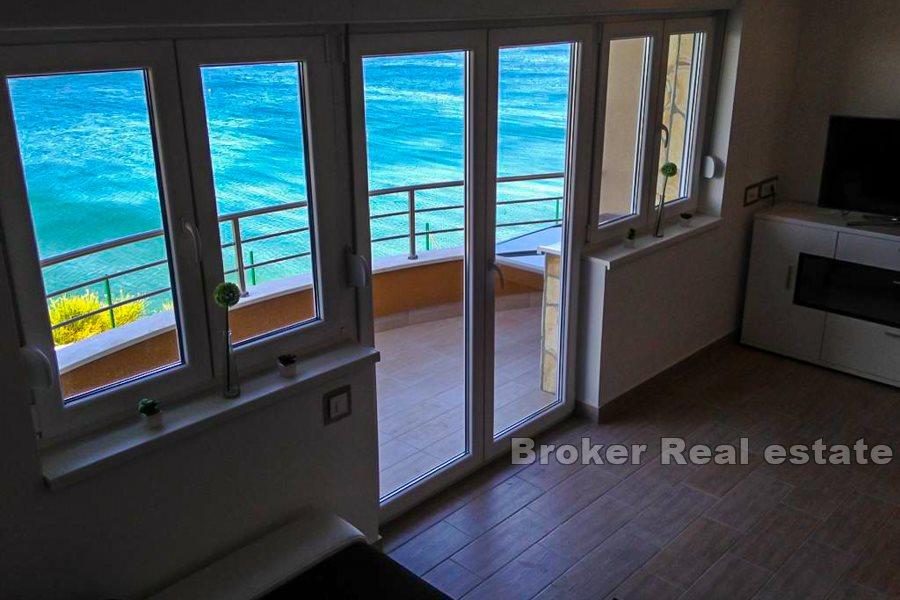 Zadar - Nowoczesne mieszkanie dwupoziomowe, nad brzegiem morza