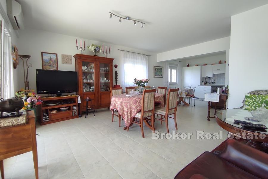 Split - Znjan, beautiful apartment with open sea view