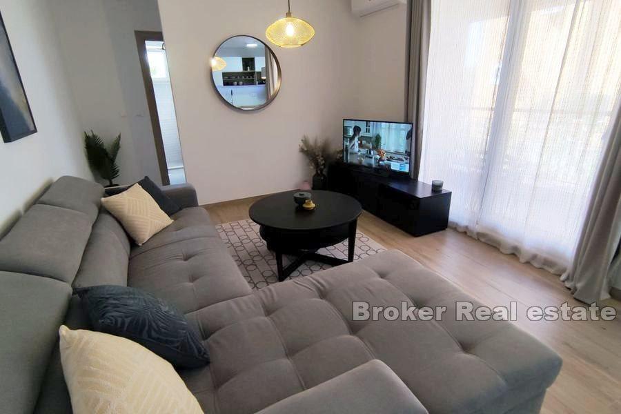 Podstrana - Appartement moderne avec jardin