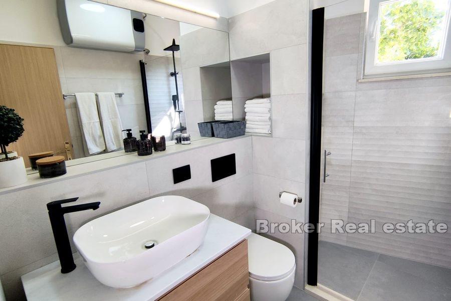 Podstrana - Appartement moderne avec jardin