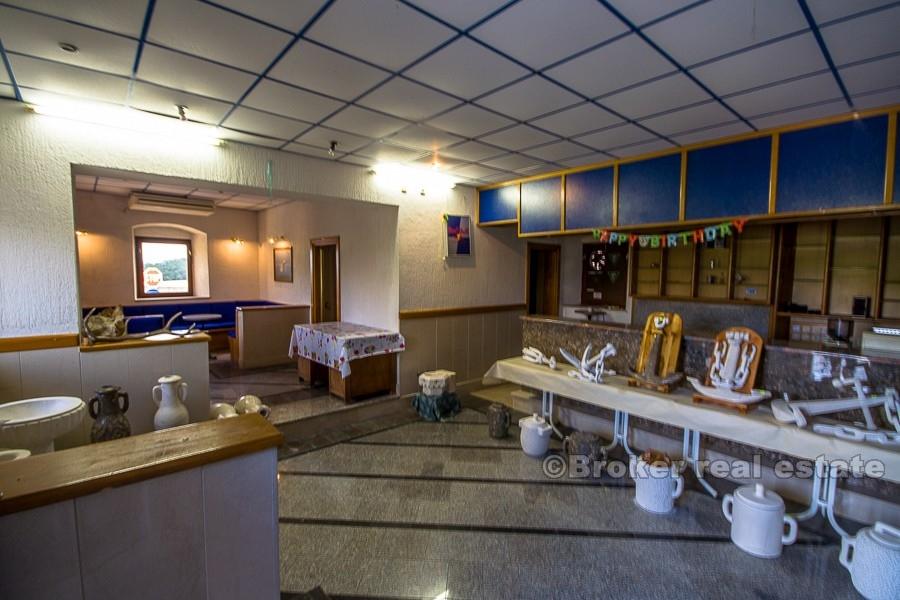 isola di Brac - Casa in pietra con vista sul mare