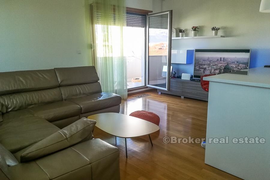 Split, Mejasi, comfortable three-bedroom apartment