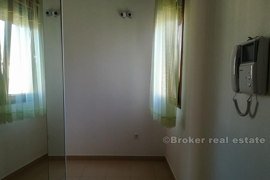 Split, Mejasi, comfortable three-bedroom apartment