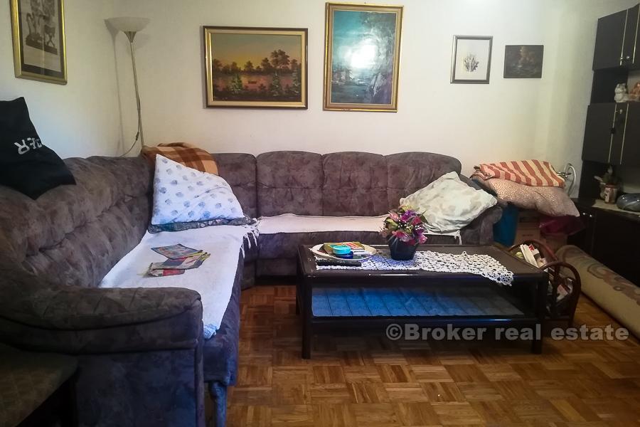 Split, Znjan, apartment for renovation
