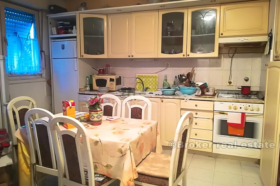 Split, Znjan, apartment for renovation