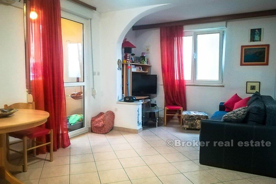 Split, Mertojak, confortevole appartamento con due camere da letto