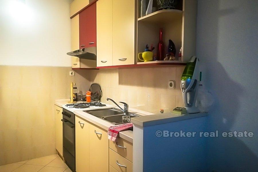 Split, Mertojak, komfortní apartmán se dvěma ložnicemi