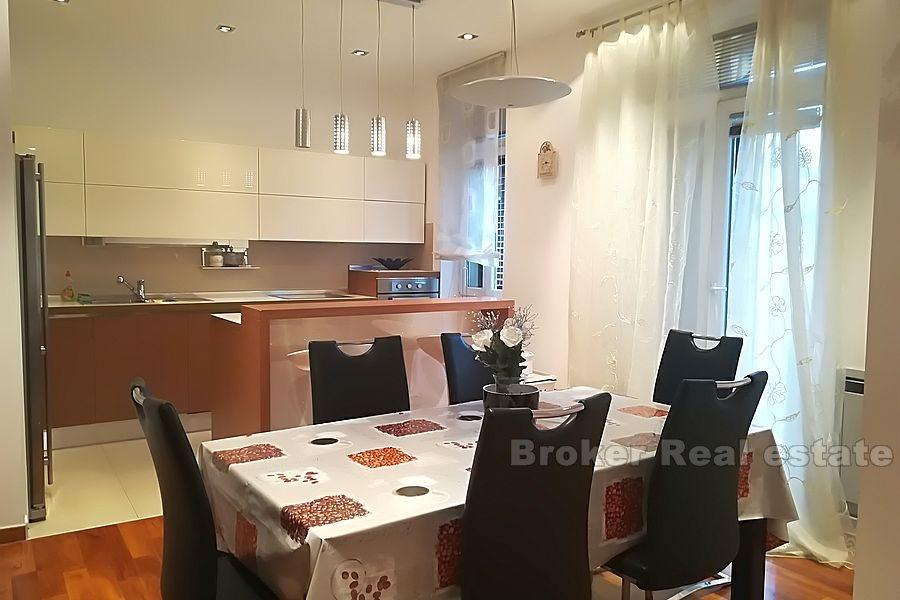 Split, pięknie urządzony apartament z dwiema sypialniami