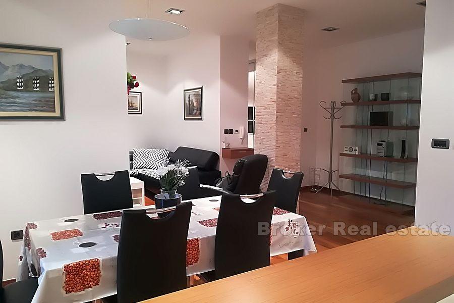 Split, pięknie urządzony apartament z dwiema sypialniami