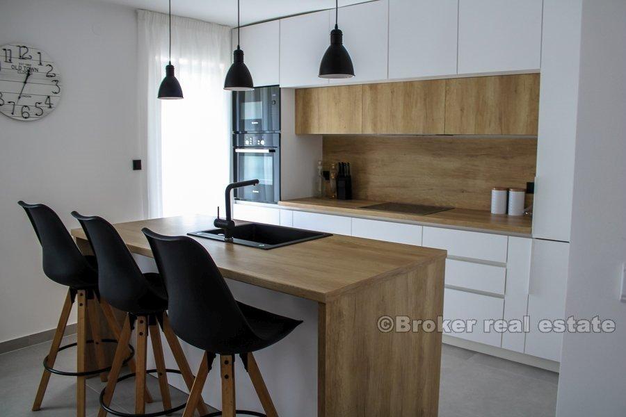 Split, Bol, dvoupatrový penthouse