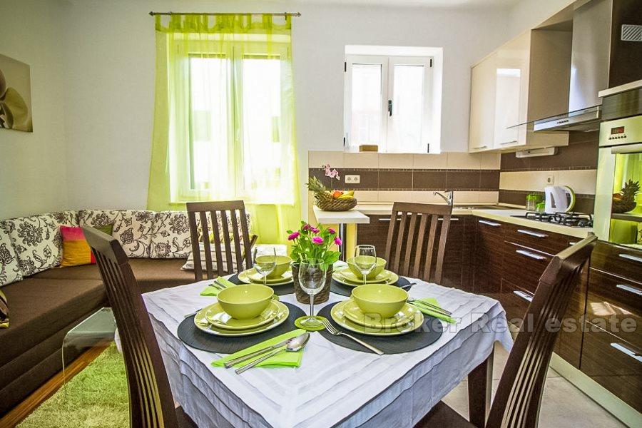 Split, zařízený byt, k dlouhodobému pronájmu