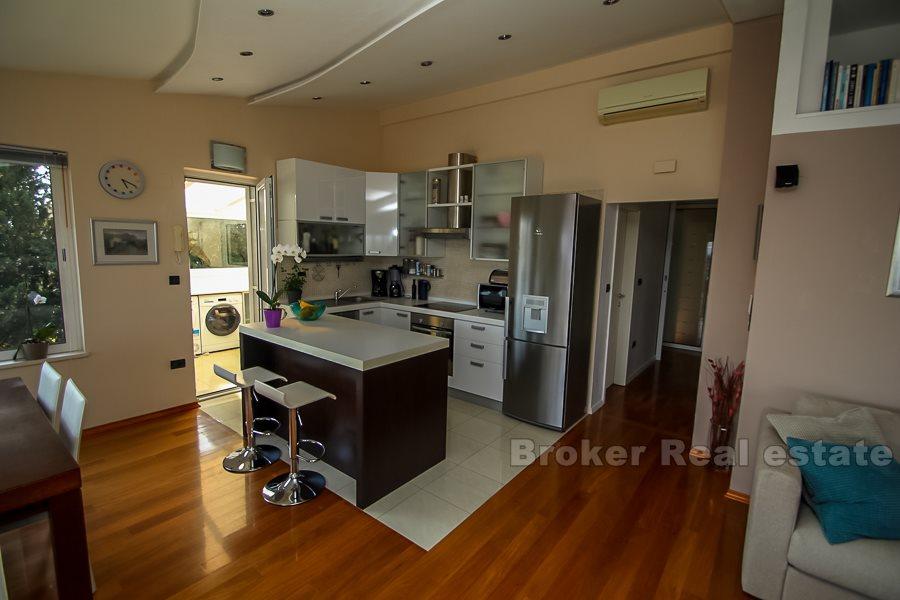 Split, Meje, modern and nicely decorated penthouse