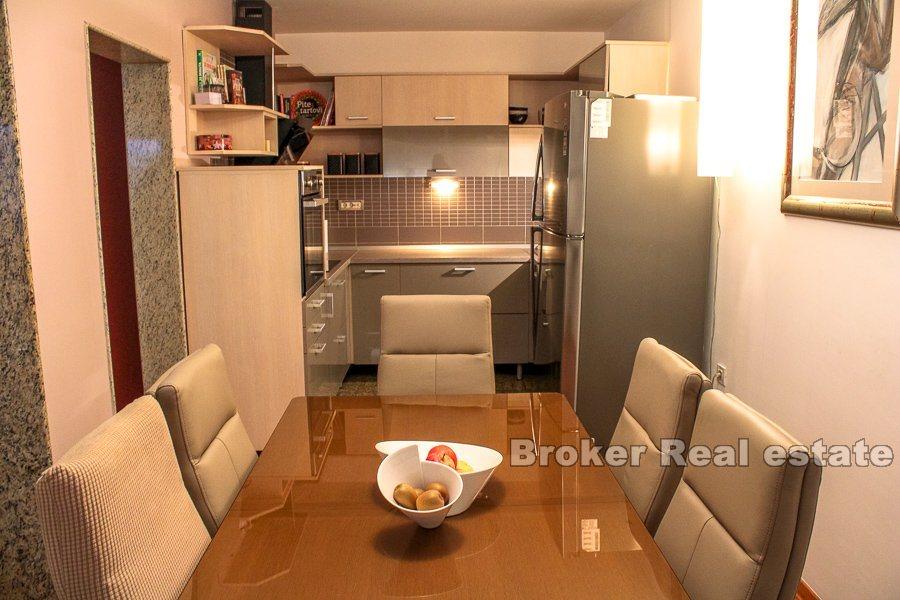 Split, Blatine, nowoczesny i komfortowy apartament