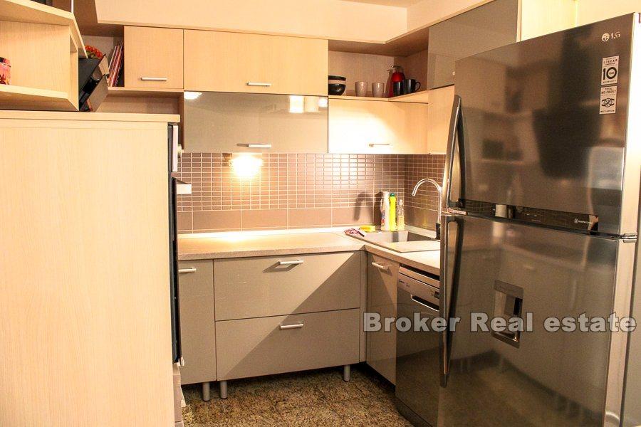Split, Blatine, nowoczesny i komfortowy apartament