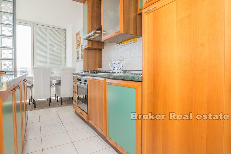 Split, apartament z jedną sypialnią z otwartym widokiem na morze