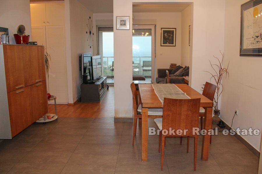 Split, appartement dans immeuble récent