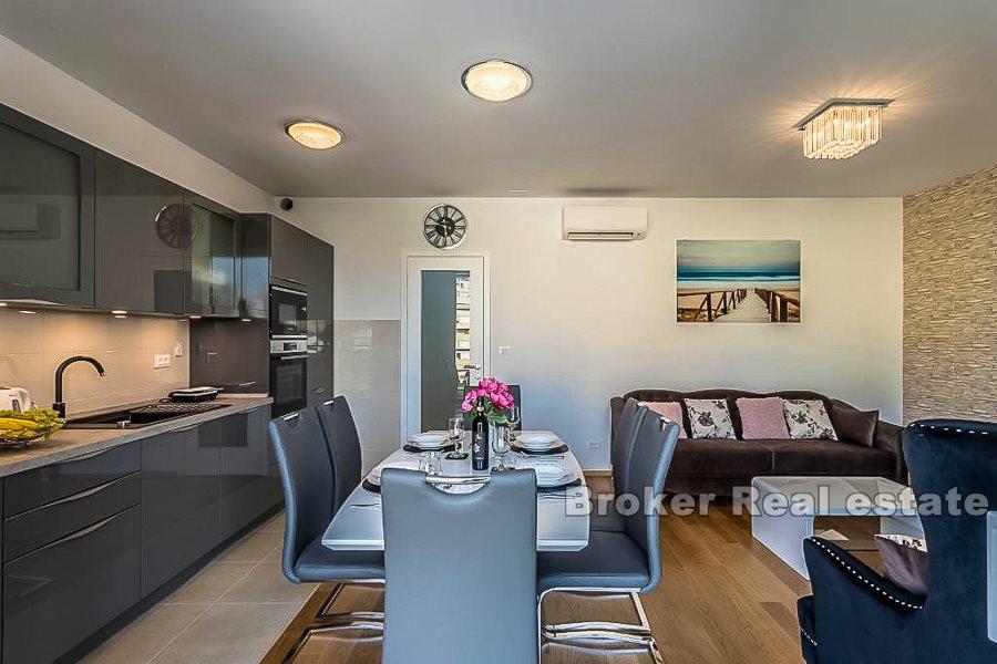 Split, lägenhet i ny byggnad, för långtidshyra
