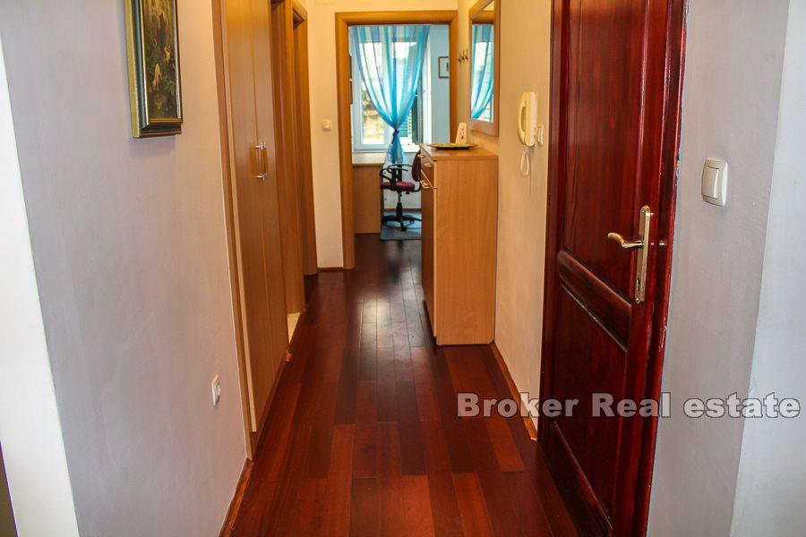 Split, Center, appartement de trois chambres