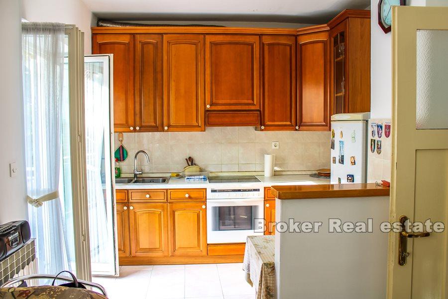 Split, Marjan, tomannsbolig i tre etasjer