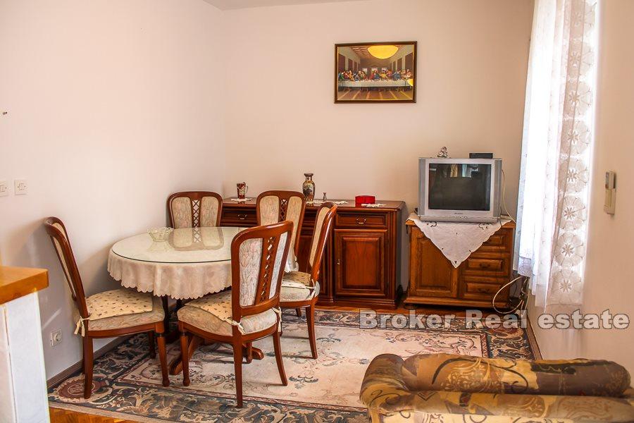 Split, Marjan, tomannsbolig i tre etasjer