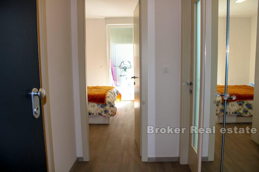 Split, Trstenik, moderní byt s jednou ložnicí