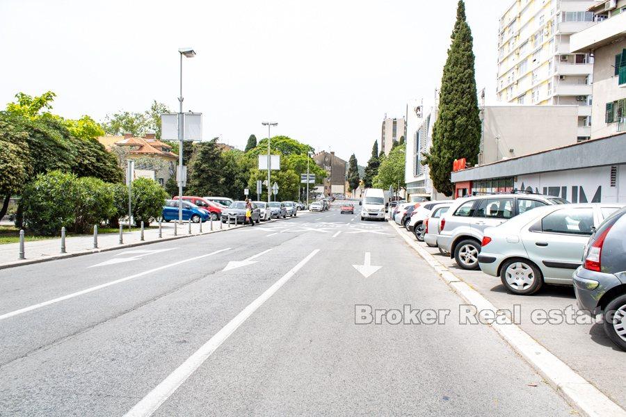 Split, Pojisan, velký a pohodlný byt