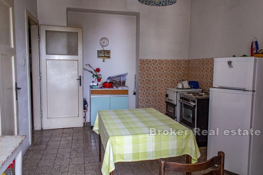 Split, Pojisan, duże i wygodne mieszkanie