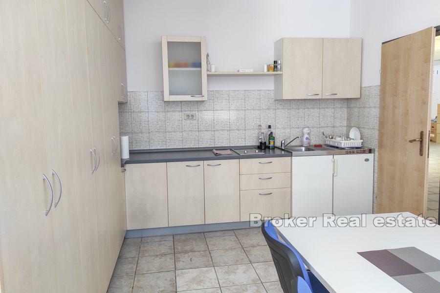 Split - Komfortable kontorlokaler